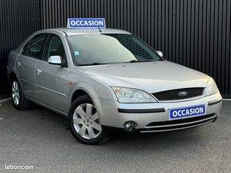 ford mondeo 1.8i essence 110 ch pack ghia garantie