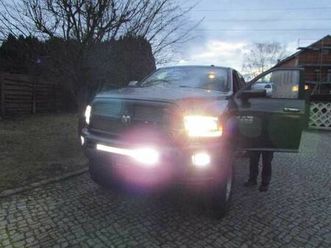 dodge ram 2500 6,7 turbo diesel short box slt limited