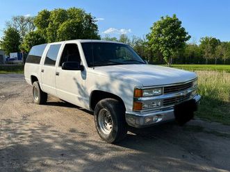 chevrolet suburban 5.7 h