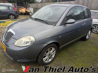 lancia y(psilon) - ypsilon 1.4 airco