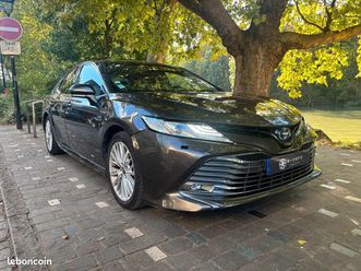 toyota camry 2.5 vvt-i 218 hybrid 177 ch