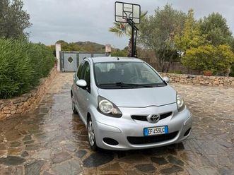 toyota aygo 1.0 benzina