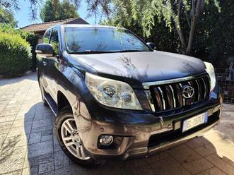 land cruiser 3p 3.0 d-4d executive 190cv auto