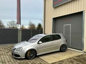volkswagen vw golf 5 r32 (mk5)