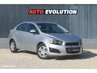 chevrolet aveo 1.3 vcdi lt