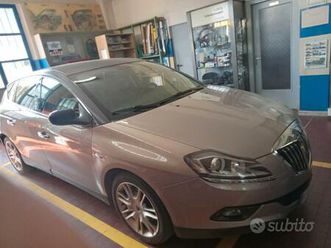 lancia delta 1600 diesel 2009