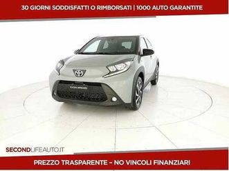 toyota aygo x 1.0 trend air 72cv s-cvt nuova a san giovanni teatino