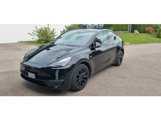 tesla model y long range dual motor awd black 20 zoll