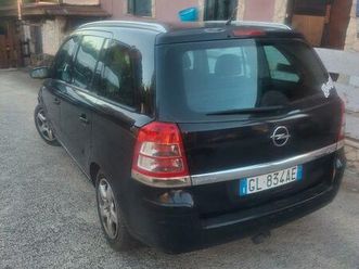 zafira 1.7 td 2008 per passaggio a auto + piccola