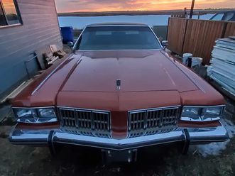 (original survivor)1975 oldsmobile 98 regency 455 rocket