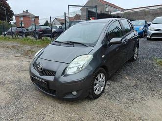 yaris 1.3i automatique