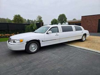 limousine 70 inch