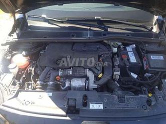 peugeot 208 diesel manuelle 2021 à salé