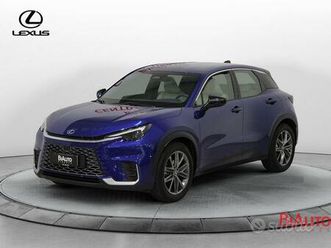 lexus lbx hybrid elegant