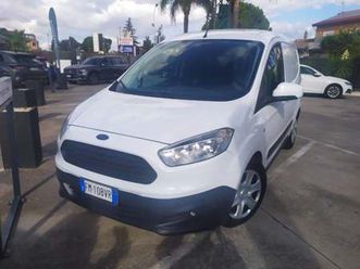 ford transit courier 1.5 tdci 75cv entry del 2018 usata a belpasso