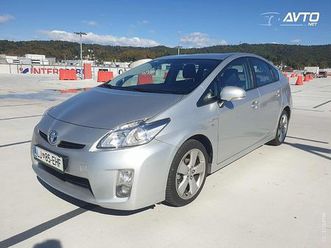 toyota prius 1.8 life
