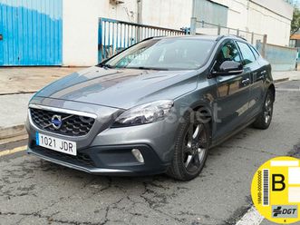 volvo v40 cross country 1.6 d2 momentum