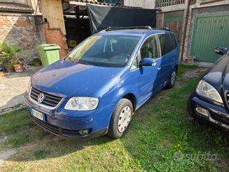 volkswagen touran 2006 2.0 benzina metano