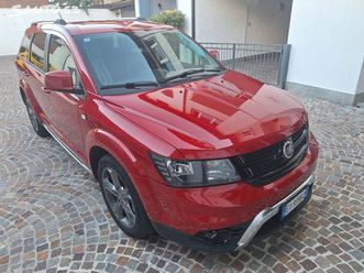fiat freemont 2.0 mjt2 125kw 7 míst cross !