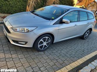 ford focus 1.0 ecoboost titanium ass