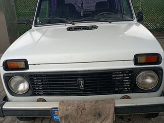 lada / ваз 2121 (4x4) an. 2001