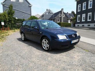 volkswagen bora 2.3 v5 variant