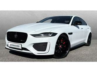 jaguar xe d200 awd - r-dynamic, headup, acc, kamera, led, navi, 2022 god.