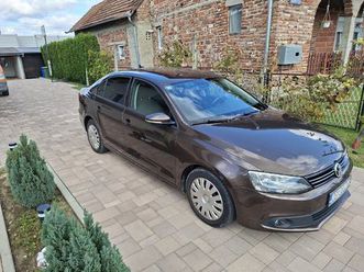 vw jetta 1,6 tdi, 2012 god.