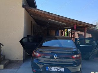 vând renault megan sedan 4