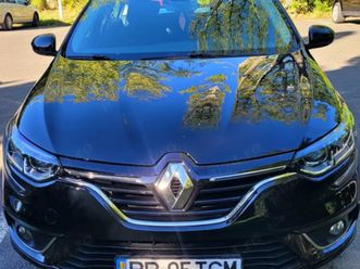 vând renault megane iv sedan