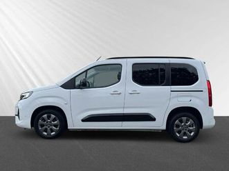 opel combo 1,5 d 131ks automatik gs-line kamera acc led navi jamstvo, 2024 god.