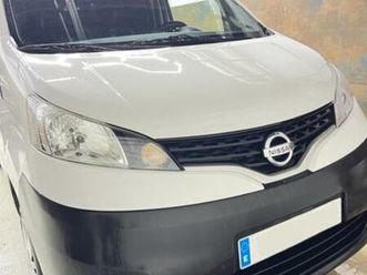 nissan - nv200