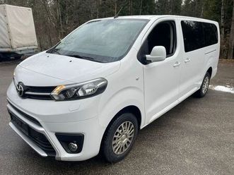 toyota proace verso 2,0d 4x4 untersetzer 9si lang navi