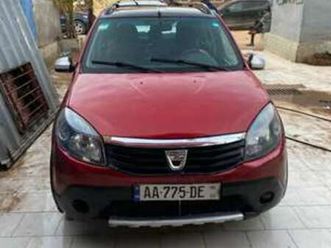 renault dacia sandero 2012 - sacré-cœur | expat-dakar