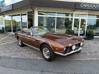 1980 aston martin v8 - v8 volante