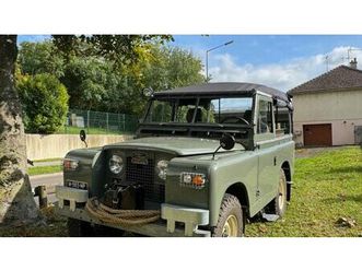 1968 land rover series 2a vert manuel, 4 vitesses conduit...