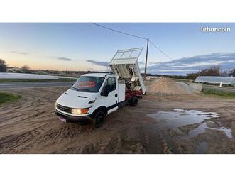 iveco benne coffre 120cv remorquage 3t5