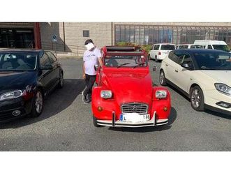 alquilo coche clàsico - citroen 2cv