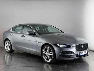 2019 jaguar xe 2.0i hse (300ps) awd