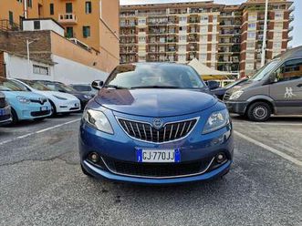 ypsilon iii 2022 1.0 hybrid *no vincolo finan