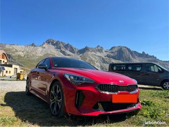kia stinger gt 3.3 v6 4x4 370ch