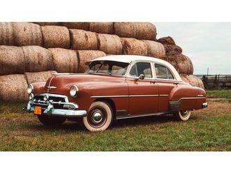 1952 chevrolet deluxe marron manuel, 3 vitesses conduite...