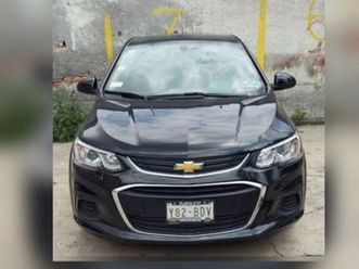 chevrolet sonic 1.6 lt mt