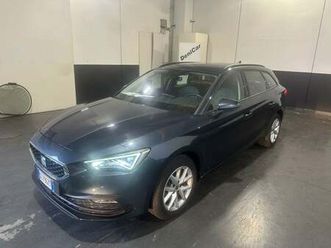 seat leon st sportstourer 1.0 tsi 90 cv business del 2022 usata a milano