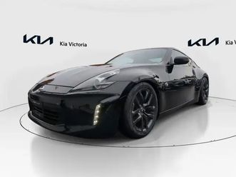 2017 nissan 370z touring · legendary v6 performance with 332...