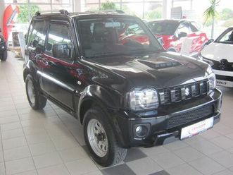 suzuki jimny 1,3 style mit anhängekupplung