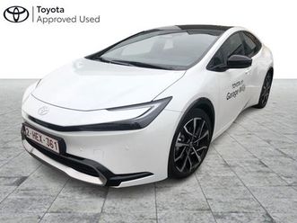 toyota prius premium plus