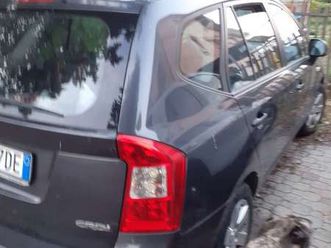 carens 2.0 crdi 16v vgt lx family