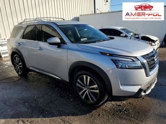 nissan pathfinder 2023, 3.5l, 4x4, platinum, od ubezpieczalni 3.5 benzyna