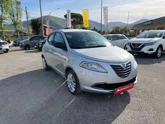 lancia y 1.2 benzina